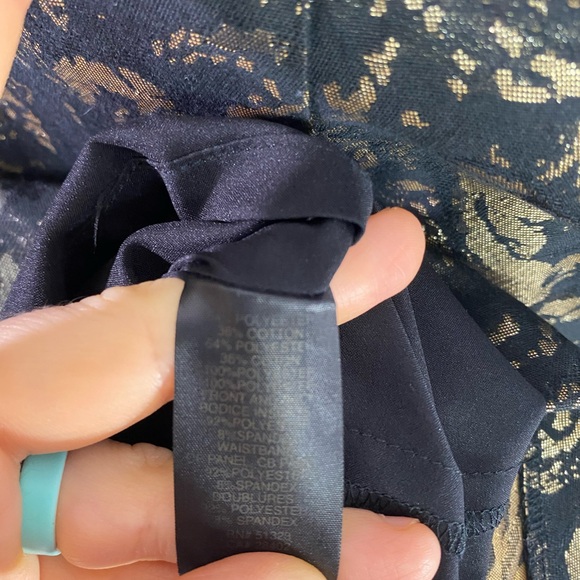 Cynthia Steffe Gold Leaf Dress Size 4 - Picture 8 of 9